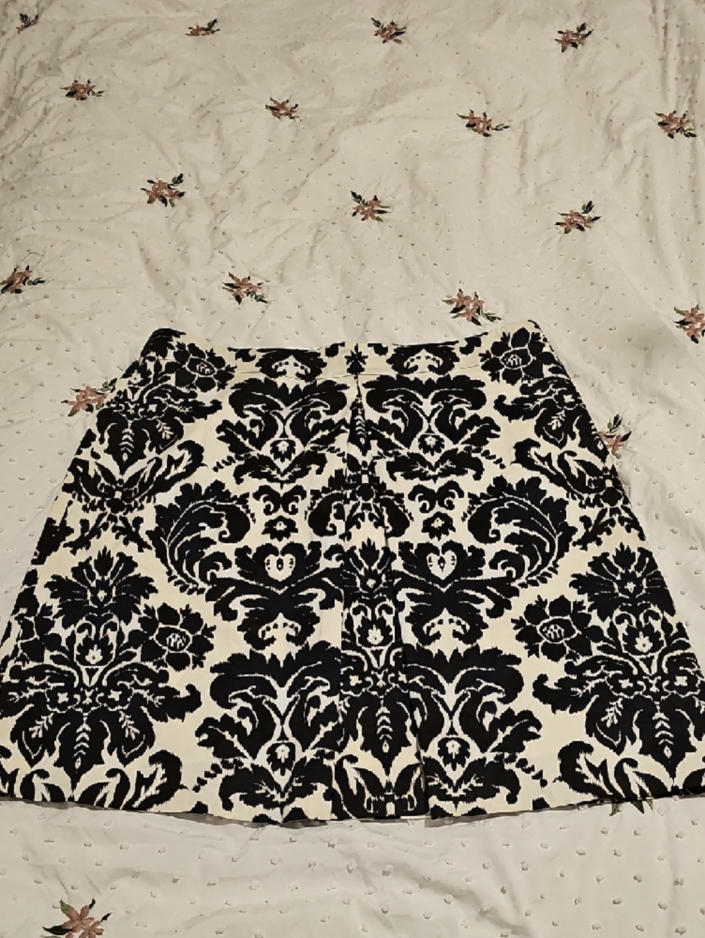 LOFT Black and White Damask Mini Skirt